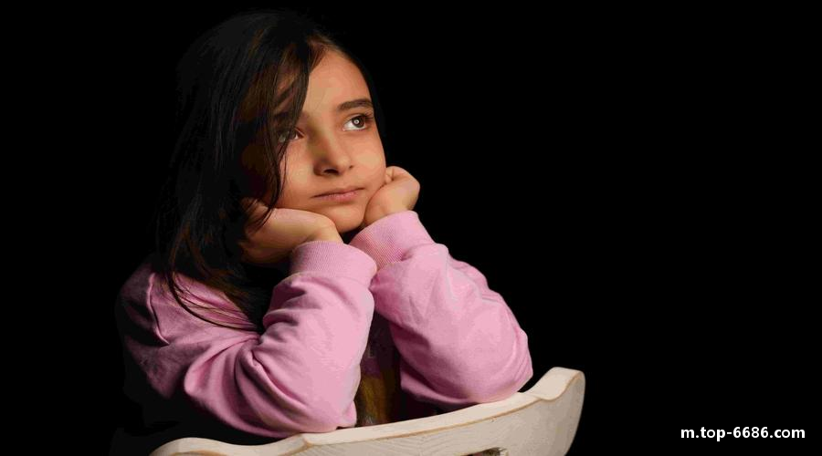 拼搏出奋斗，收获荣耀。